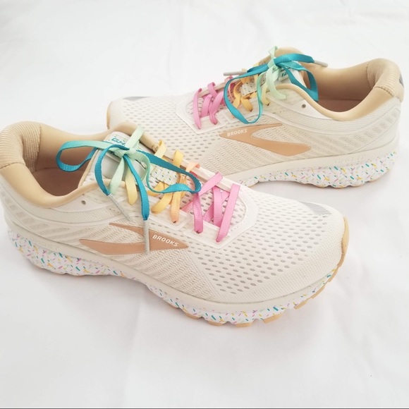 Brooks Shoes - Brooks Ghost 12 Vanilla Sprinkles Limited Edition